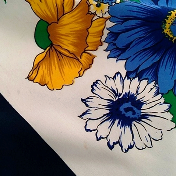 Gucci Royal Ascot Hat Racing Stirrups Themed Silk - Picture 9 of 11